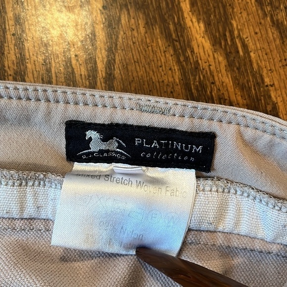 RJ Classics Platinum Collection, Women’s size 30 Mixed stretch woven fabric tan - Picture 4 of 10